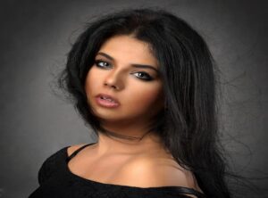 anime girl pfp discord black hair