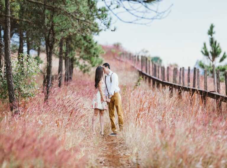 besos pareja buenos dias amor