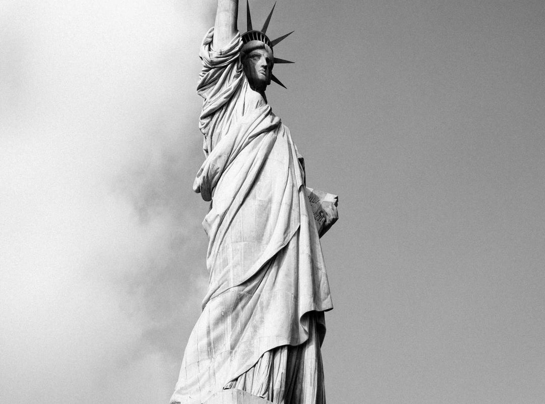 Step-by-Step Tutorial: Drawing 'Hands Protecting a Sprout'